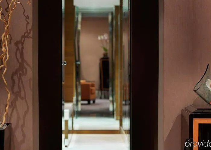 Szálloda Nobu 5*